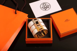 Hermes Clic Clac H Wide Bracelet White 