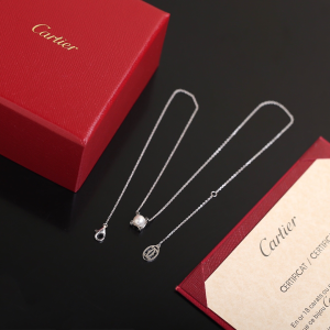 Luxury Womens Jewelry Cartier C De Cartier Akoya Pearl Necklace A205PP260 AA146880