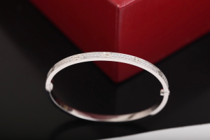 Cartier Love Bracelet White Gold Diamonds Paved 