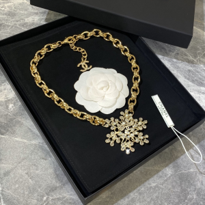 Chanel Crystals Snow Chain Necklaces 