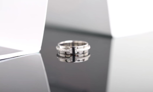 Luxury Womens Jewelry Tiffany T Two Narrow Diamond Ring A205PP260 AA146898