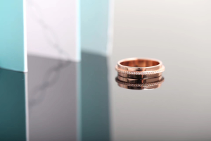 Luxury Womens Jewelry Tiffany T Two Narrow Diamond Ring A205PP260 AA146898