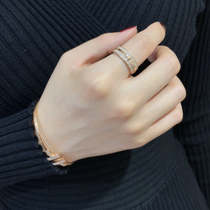 Luxury Womens Jewelry Tiffany T Two Narrow Diamond Ring A205PP300 AA146897