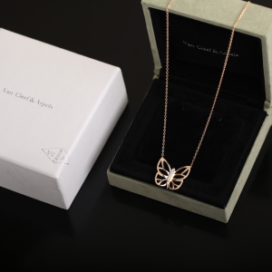 Luxury Womens Jewelry Van Cleef Arpels Butterfly Pendant Necklace A205PP280 AA146882