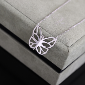 Luxury Womens Jewelry Van Cleef Arpels Butterfly Pendant Necklace A205PP280 AA146882