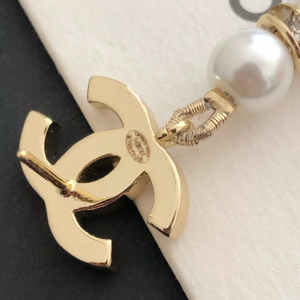 Luxury Womens Jewelry Chanel Crystals CC Pearls Earrings A39PP170 AA146982