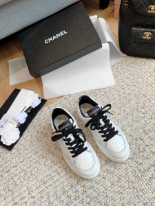 Luxury Womens Shoes Chanel Lace Up White Calfskin Sneaker 35 To 40 A136PP460 AA147130