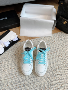 Luxury Womens Shoes Chanel Lace Up White Calfskin Sneaker 35 To 40 A136PP460 AA147132