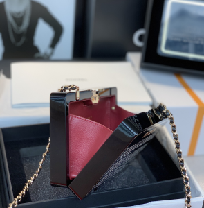 Luxury Womens Handbags Chanel Black Card Evening Clutch A118PP1450 AA147223