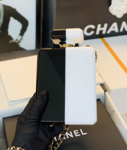 Luxury Womens Handbags Chanel No5 Perfume Bottle Clutch 16x13x5CM A118PP1500 AA147222