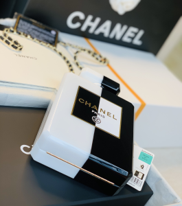 Luxury Womens Handbags Chanel No5 Perfume Bottle Clutch 16x13x5CM A118PP1500 AA147222