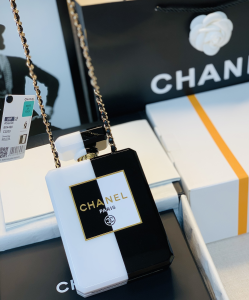 Luxury Womens Handbags Chanel No5 Perfume Bottle Clutch 16x13x5CM A118PP1500 AA147222