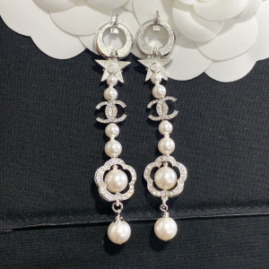 Luxury Womens Jewelry Chanel Crystals Star CC Pearls Earrings A52PP130 AA147190
