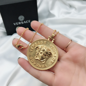 Luxury Womens Jewelry Versace Gold Medusa Necklace A152PP120 AA147247