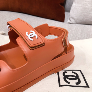 Luxury Womens Shoes Chanel Classic CC Logo Sandal Tan 35 To 40 A136PP320 AA147227