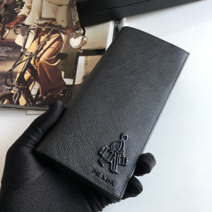 Prada Mens Long Wallet 2M