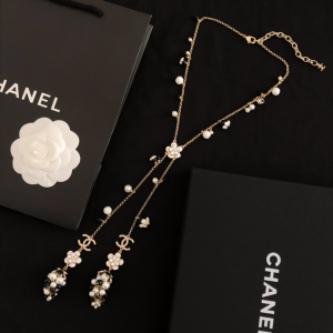 Chanel Camellia Necklace 