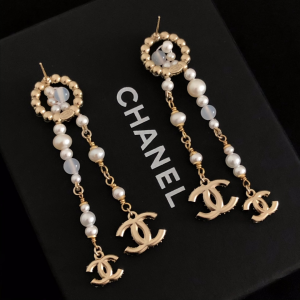 Luxury Womens Jewelry Chanel Pearls Earrings A39PP160 AA147271