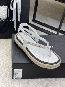 Luxury Womens Shoes Chanel Espadrille Sandal in White 35 To 40 A136PP430 AA147306