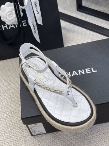 Luxury Womens Shoes Chanel Espadrille Sandal in White 35 To 40 A136PP430 AA147306