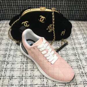 Luxury Womens Shoes Chanel Pink CC Logo Lace Up Sneakers 35 To 42 A136PP420 AA147337