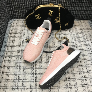 Luxury Womens Shoes Chanel Pink CC Logo Lace Up Sneakers 35 To 42 A136PP420 AA147337