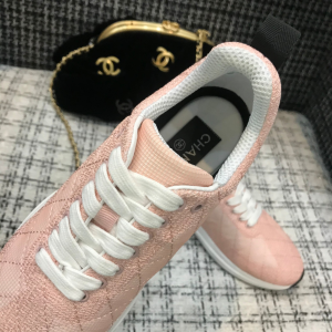 Luxury Womens Shoes Chanel Pink CC Logo Lace Up Sneakers 35 To 42 A136PP420 AA147337