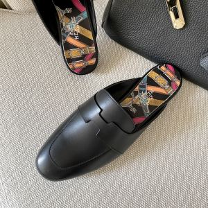 Luxury Womens Shoes Hermes Catena Mule in Black Goatskin 35 To 41 A136PP420 AA147334