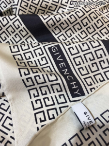 Luxury Womens Scarf Givenchy 4G Cashmere Silk Scarf White 110x110CM A151PP240 AA147431