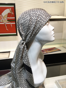 Luxury Womens Scarf Givenchy 4G Cashmere Silk Scarf White 110x110CM A151PP240 AA147431