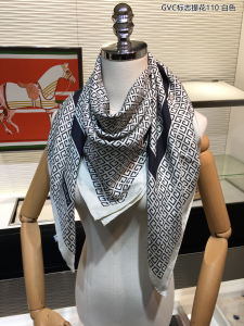 Luxury Womens Scarf Givenchy 4G Cashmere Silk Scarf White 110x110CM A151PP240 AA147431