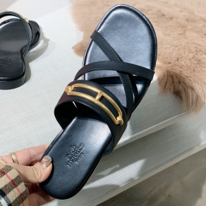 Luxury Womens Shoes Hermes Claire Sandal in Black Calfskin 35 To 40 A151PP390 AA147523