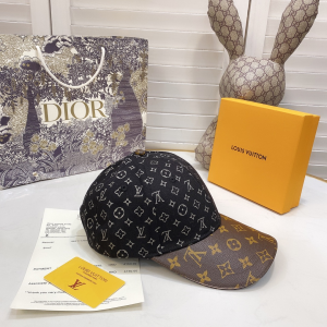 Louis Vuitton Monogram Baseketball Hat 