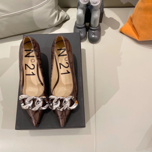 Luxury Womens Shoes No21 Chain Link Pumps in Grey Calfskin 35 To 41 A136PP430 AA147959