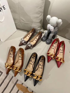 Luxury Womens Shoes No21 Chain Link Pumps in Grey Calfskin 35 To 41 A136PP430 AA147959