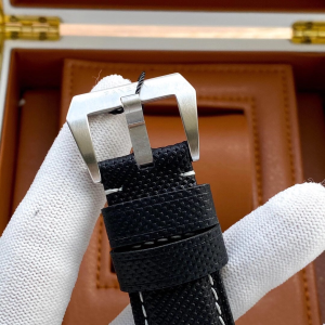 Luxury Mens Watches Panerai Luminor Marina Automatic Watch 40MM A213PP880 AA148324