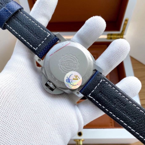 Luxury Mens Watches Panerai Luminor Marina Automatic Watch 40MM A213PP880 AA148327