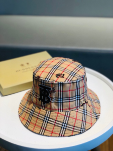 Burberry Vintage Check Bucket Hat Monogram B 