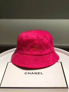 Luxury Womens Hats Chanel CC Logo Bucket Hat Red A190PP105 AA148256