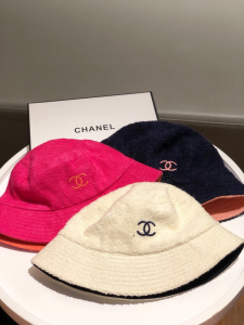 Luxury Womens Hats Chanel CC Logo Bucket Hat Red A190PP105 AA148256