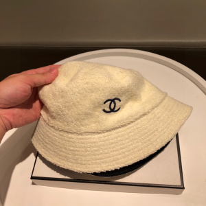 Luxury Womens Hats Chanel CC Logo Bucket Hat White A190PP105 AA148257
