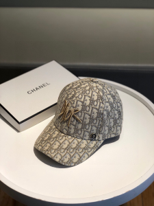 Dior Embroidered Beige Oblique Baseball Hat 