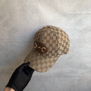 Luxury Womens Hats Gucci Horsebit GG Supreme Baseball Hat in Beige A190PP90 AA148306