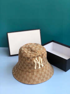 Luxury Womens Hats Gucci NY Beige GG Canvas Bucket Hat A190PP90 AA148242