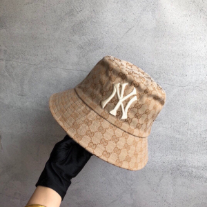 Luxury Womens Hats Gucci NY Beige GG Canvas Bucket Hat A190PP90 AA148242