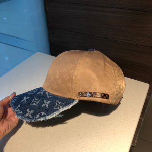 Luxury Womens Hats Louis Vuitton Monogram Baseball Cap Hat Beige A190PP90 AA148279