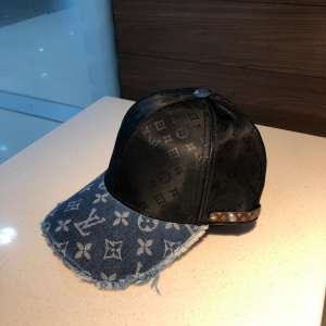 Louis Vuitton Monogram Baseball Cap Hat Black 