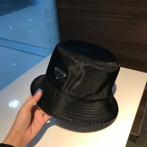 Luxury Womens Hats Prada Black Nylon Bucket Hat A190PP100 AA148235