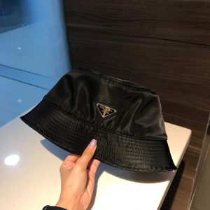 Luxury Womens Hats Prada Black Nylon Bucket Hat A190PP100 AA148235