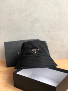 Luxury Womens Hats Prada Nylon Bucket Hat in Black A190PP105 AA148303